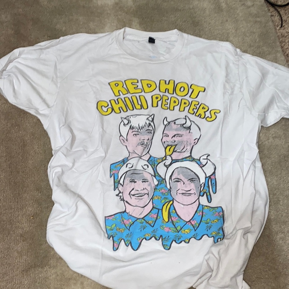 Red Hot Chili Peppers Band Tee